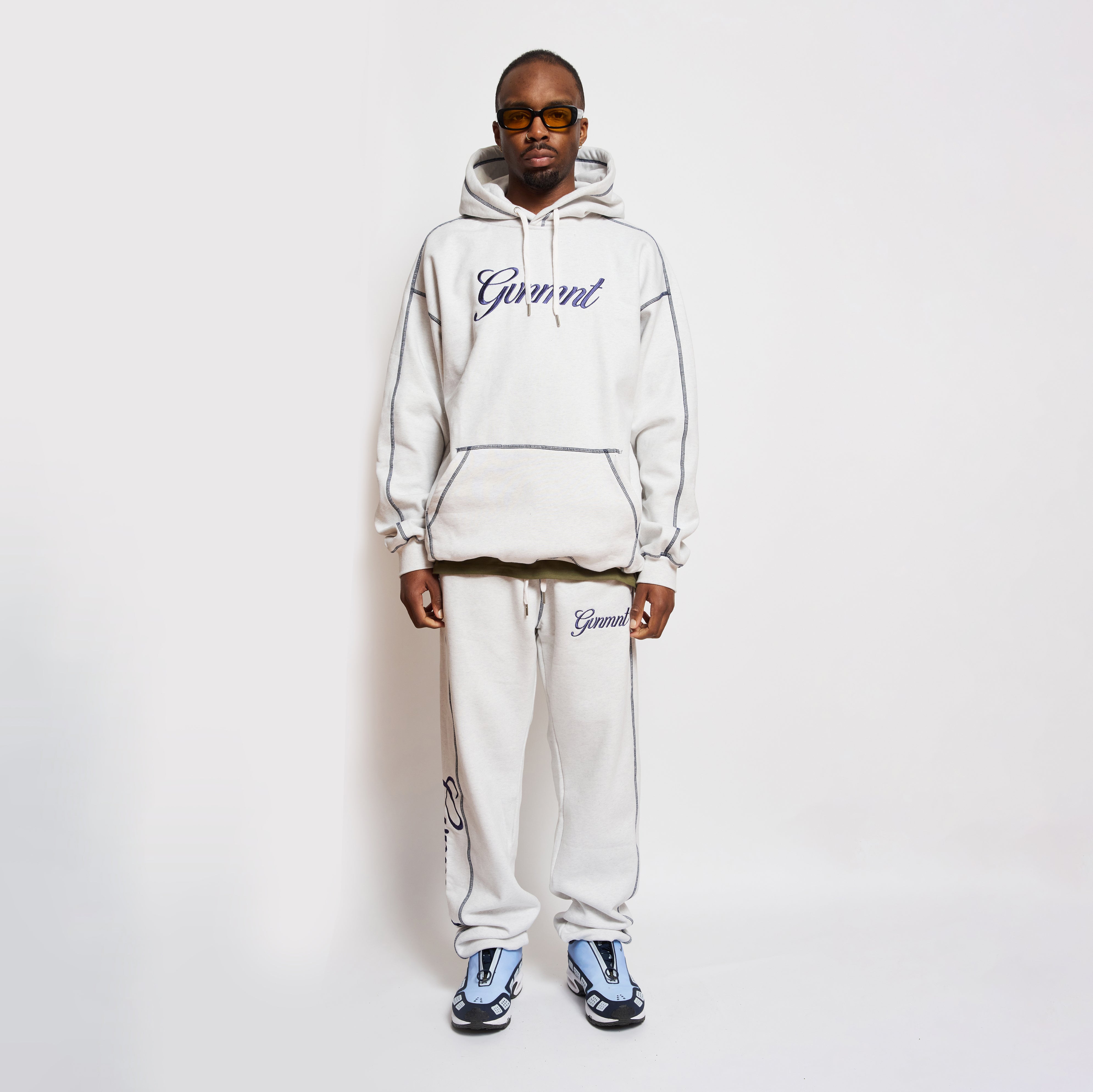 Scripted Embroidered Jog Pant - Light Heather / Navy