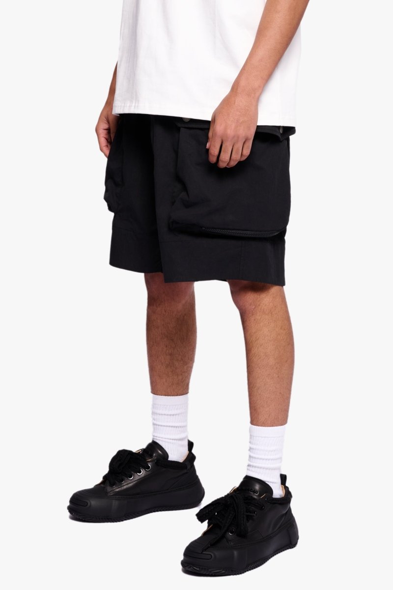Logic Shorts Black