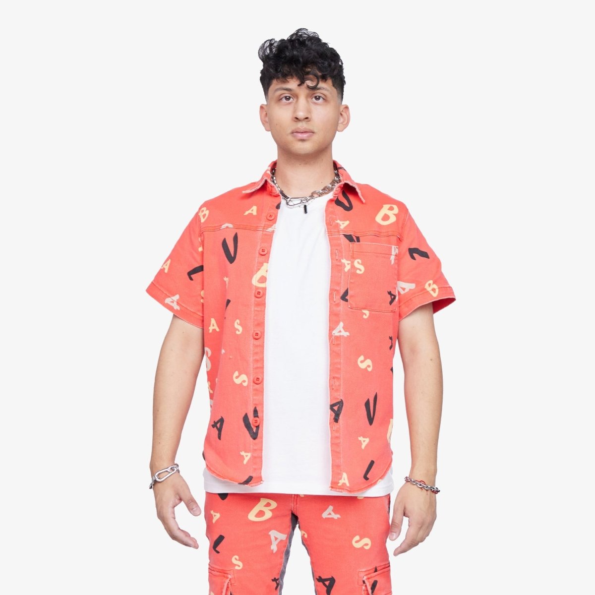 "PUZZLE" BUTTON DOWN RED V CAMO