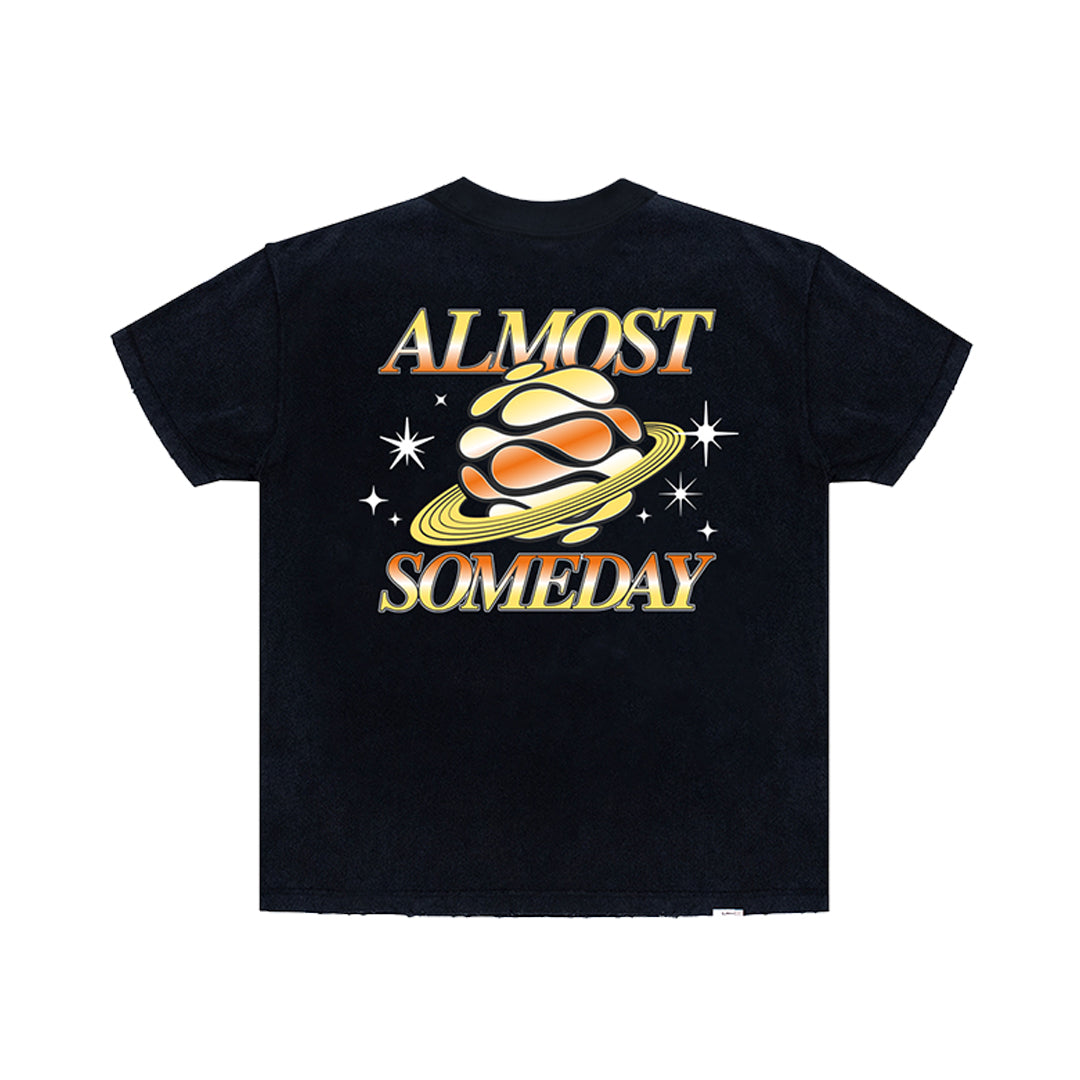 Universal Tee