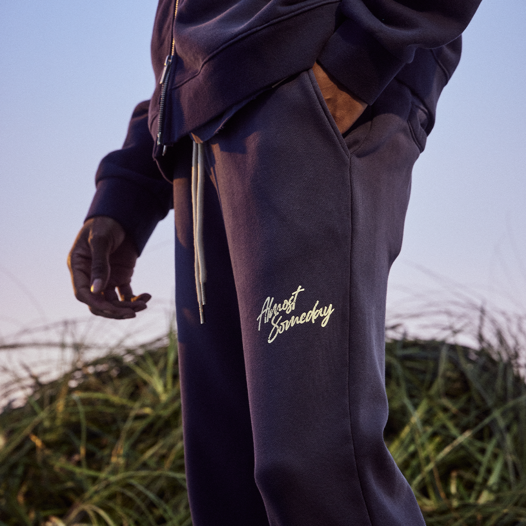 Signature Series Flare Sweatpants (Sun Fade Navy)