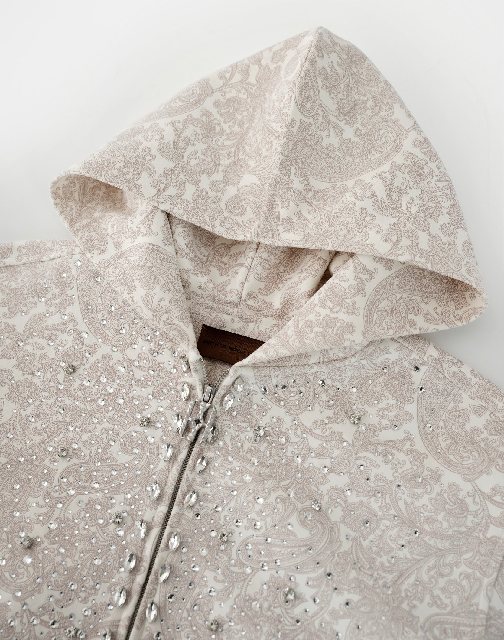 Cashew Blossom Pearl Zipper Hoodie-WHT