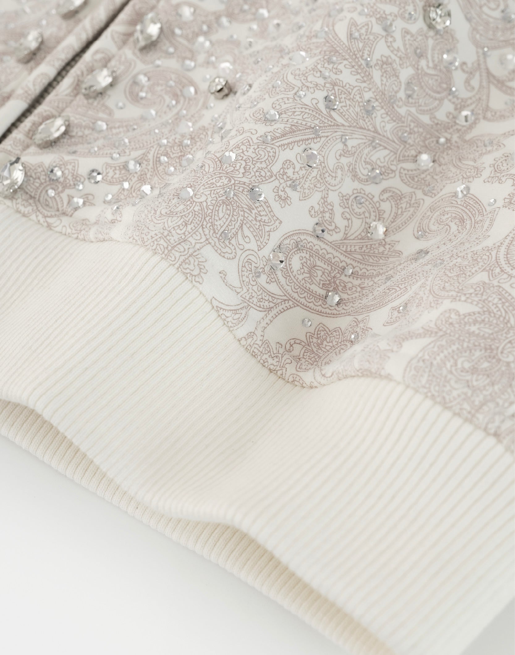 Cashew Blossom Pearl Zipper Hoodie-WHT