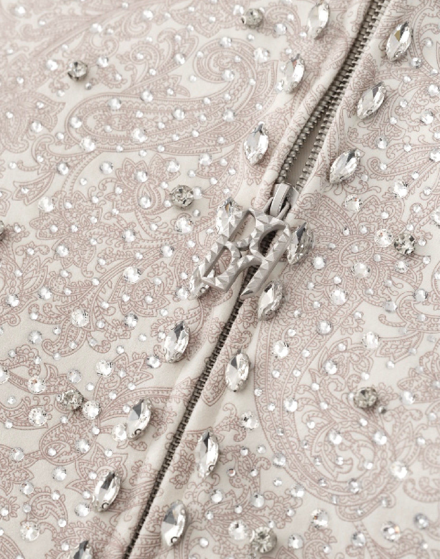 Cashew Blossom Pearl Zipper Hoodie-WHT